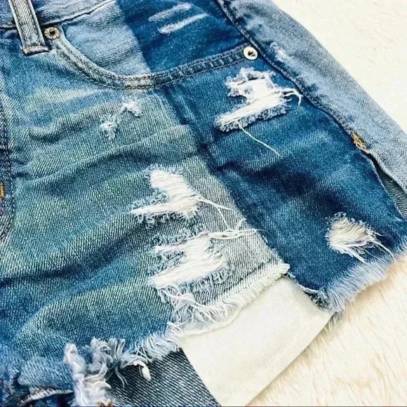 American Eagle Highrise Festival Patchwork Distressed Frayed Denim Short Size 2 - Picture 8 of 12